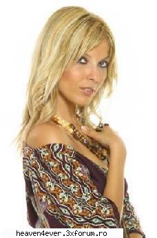 and hot :nebun:  :nebun: roxana album foto